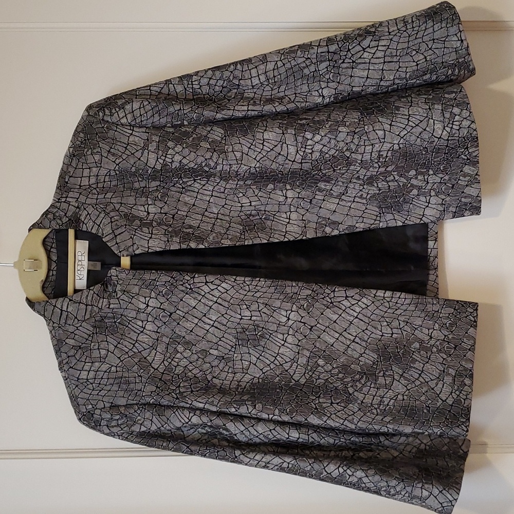 KASPER Open Front Notch Neck Metalic Look Print Jacket